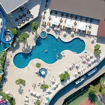 Apartamento Wyndham Residences Kusadasi Golf & 1+1 Esyali Daire Aidim