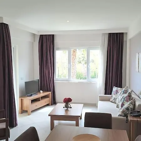 Wyndham Residences Kusadasi Golf & 1+1 Esyali Daire