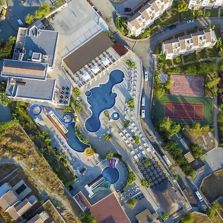 Wyndham Residences Kusadasi Golf & 1+1 Esyali Daire Apartment *